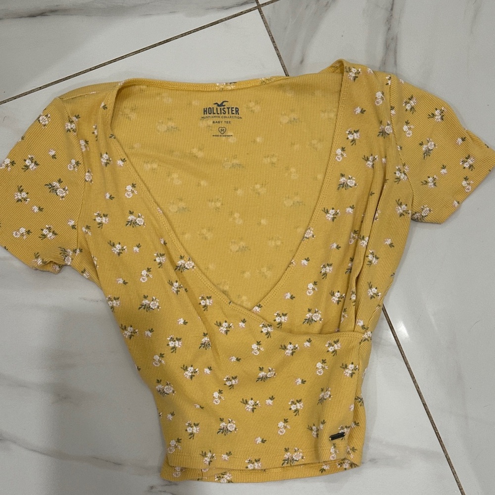 Hollister Mustard Floral Blouse